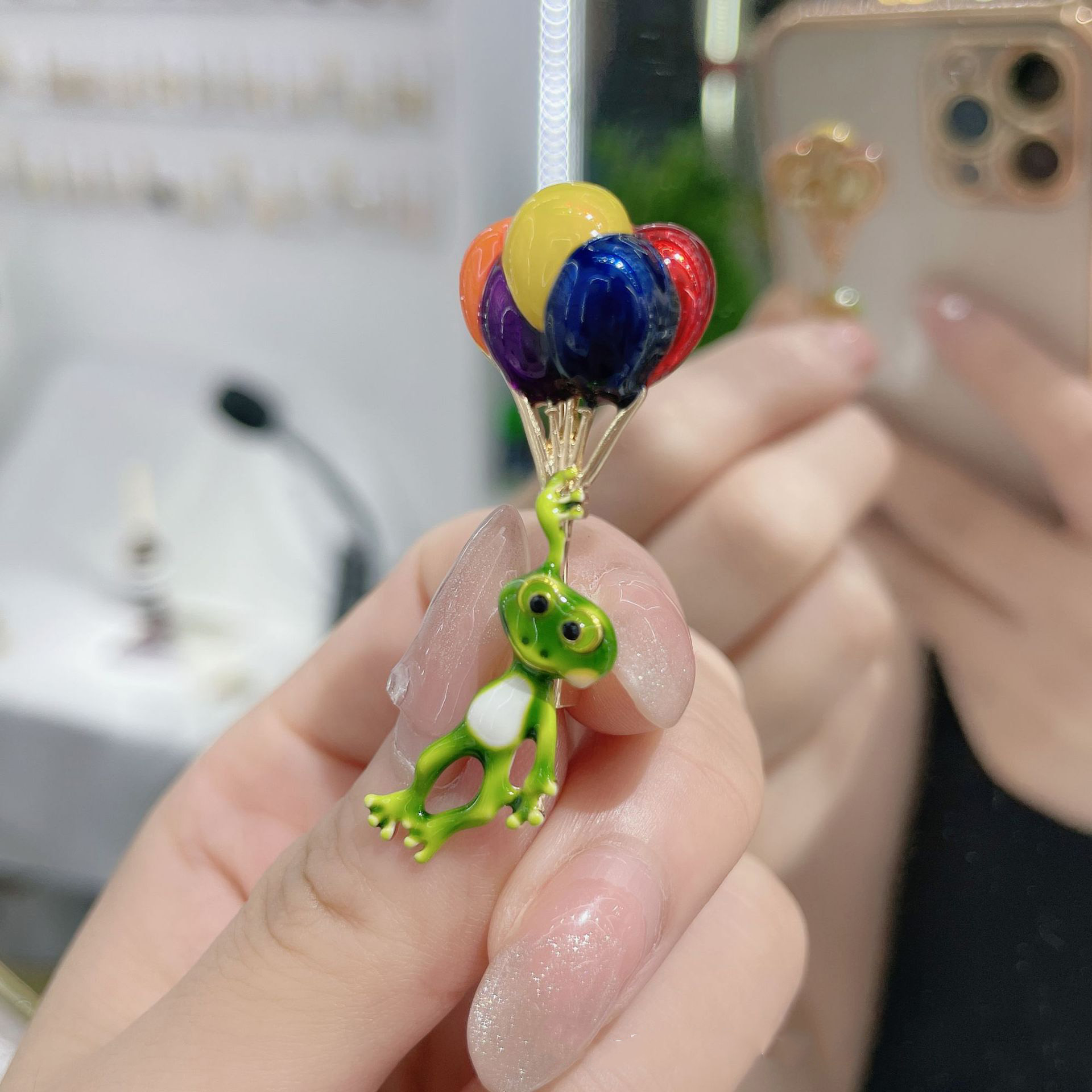 Яркая лягушка, держатель красо – обзор и цена Embroidery Bali